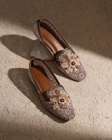 CCB3A3_Light Brown
