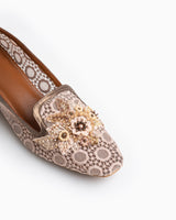 CCB3A3_Light Brown