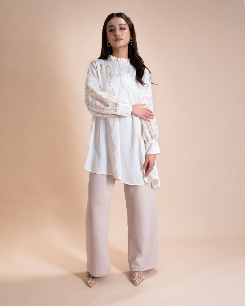 FDFDD3_Creamy White