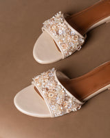CAB193_Buttercreme