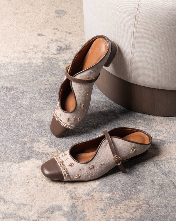 4C3228_Brown